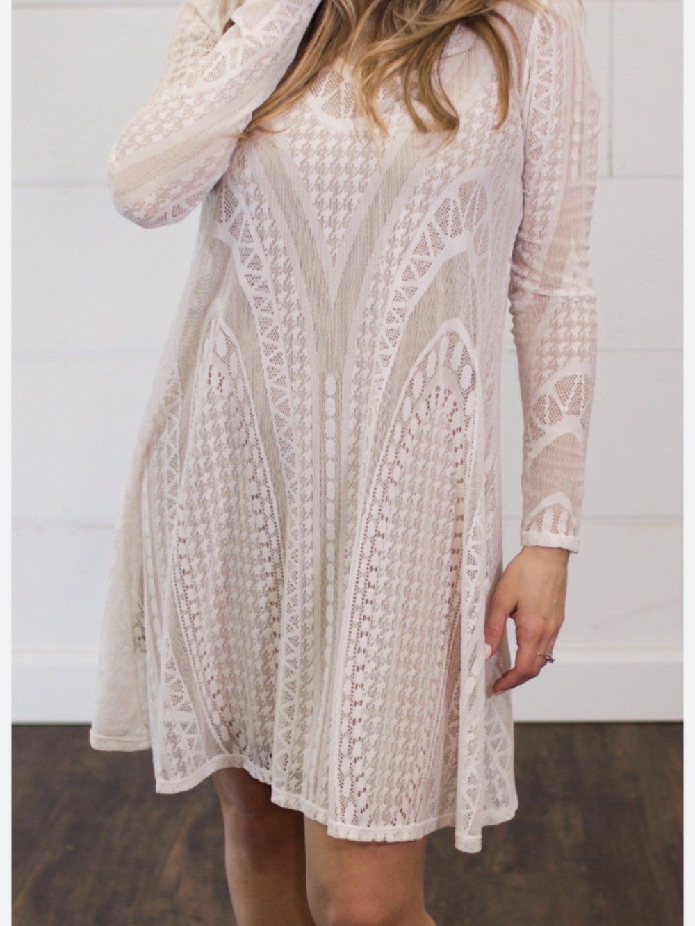 BCBGMaxAzria Natyly Geometric Cream Lace Long-Sleeve Swing Dress